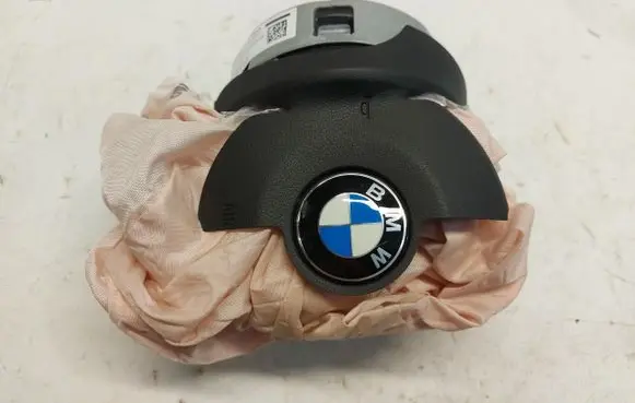 BMW X1 F48 F49 Radiator trim 7849764JLK01