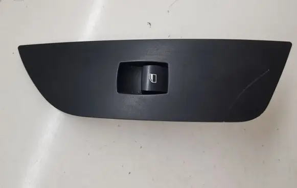 BMW X1 E84 Electric window control switch 15979800 6935534