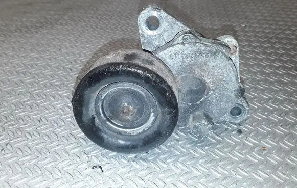 Hyundai i20 (PB PBT) Generator/alternator belt tensioner 252812A100