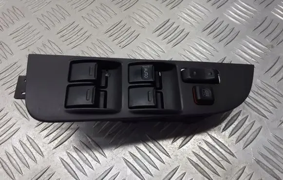 Toyota Corolla E110 Electric window control switch
