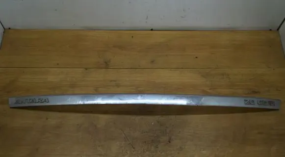 Opel Antara Tailgate trim 96661356