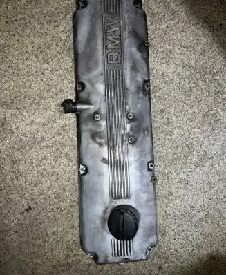 Rocker cam cover