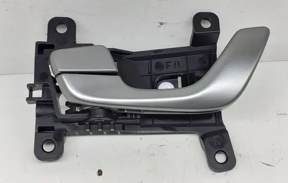 Hyundai Kona I Front door interior handle 82613J9000