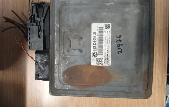 Volkswagen Golf V Engine control unit/module 03G906018CE 5WP45610AE
