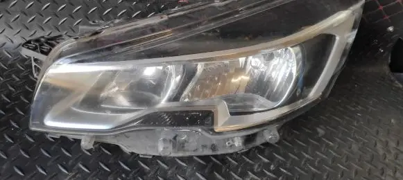 Peugeot 508 Headlight/headlamp 9807241480