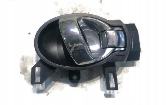 Nissan Micra Rear door interior handle 83TYS