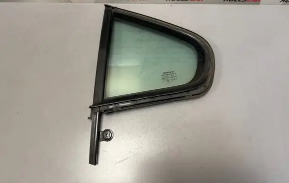 Volvo S60 Rear vent window glass 43R000016