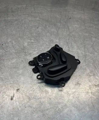 Mercedes-Benz E W211 Seat control switch 2118207810 03464215