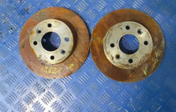 Renault Megane I Front brake disc