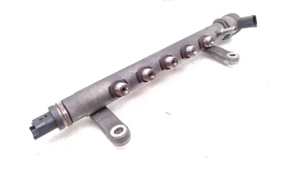 Peugeot 4007 Fuel main line pipe 9654748880