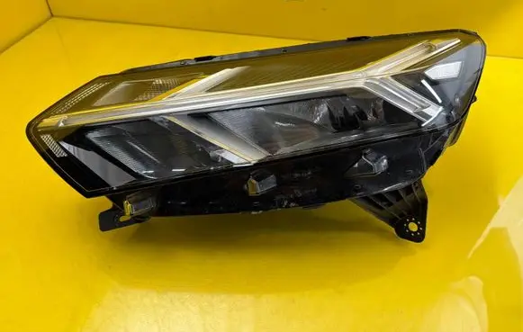 Dacia Sandero III Headlight/headlamp 260607219R
