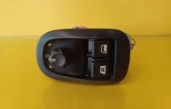 Peugeot 206 Electric window control switch 11914