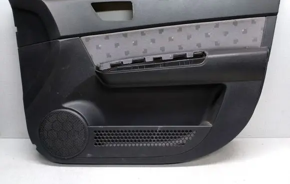 Hyundai Getz Front door card panel trim 823601C020