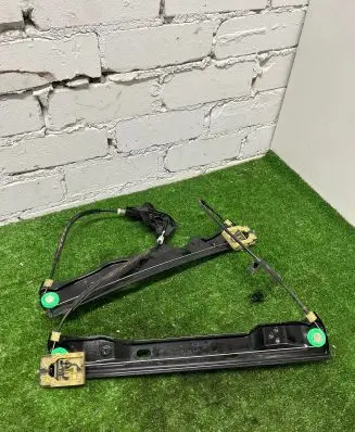 Ford Focus Front door window regulator with motor BM51A23200BD 924754106