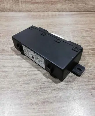 BMW 5 E39 Door control unit/module 6904254 689667 61356904254