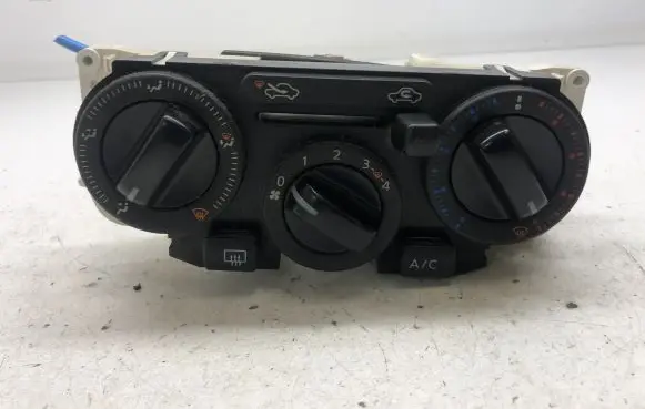 Nissan Note (E11) Climate control unit