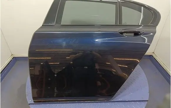 Audi A4 S4 B7 8E 8H Rear door