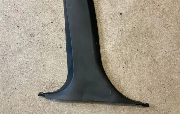 BMW X3 G01 (B) pillar trim (bottom) 7396431