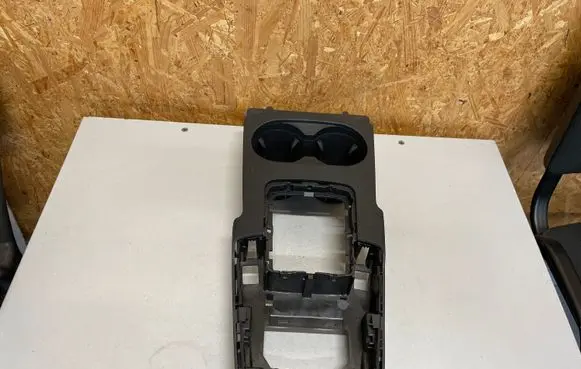 Audi A3 S3 8V Other center console (tunnel) element 8V2864261A