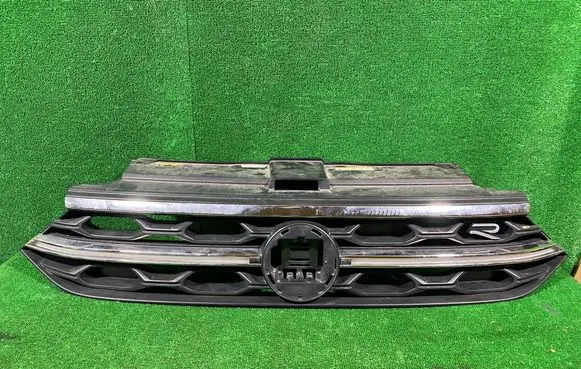 Volkswagen T-Roc Front bumper upper radiator grill 2GA853653H