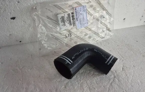 Alfa Romeo Giulietta Intercooler hose/pipe 50517003 68121688AA