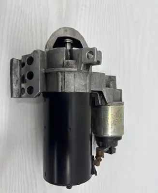 BMW 5 F10 F11 Starter motor 1005831793 1005831782