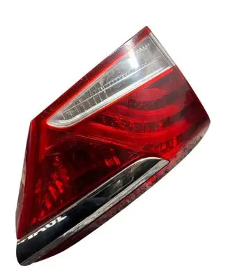 Hyundai i40 Tailgate rear/tail lights 924033Z001