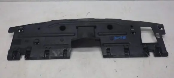 Engine bonnet/hood lock trim molding