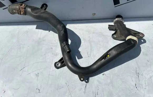 Opel Zafira A Engine coolant pipe/hose 13111683 PA66GF30 0733849