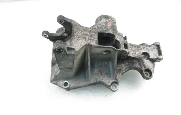 Volkswagen PASSAT B5.5 Generator/alternator bracket 03G903143AB