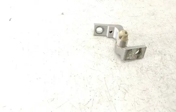 Volkswagen Golf IV Rear door upper hinge 