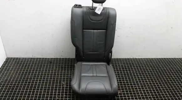 Ford Kuga II Rear seat 