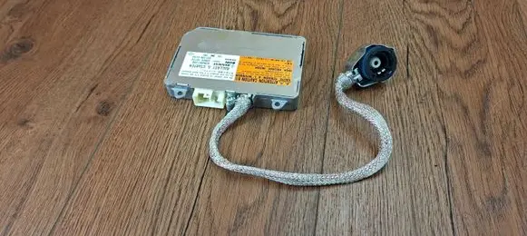 Renault Vel Satis Headlight ballast module Xenon 8200051260