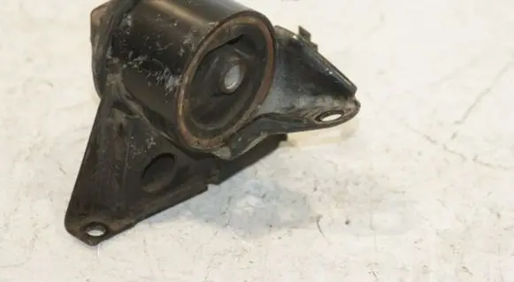 Nissan Primera Engine mount bracket 11210AU400