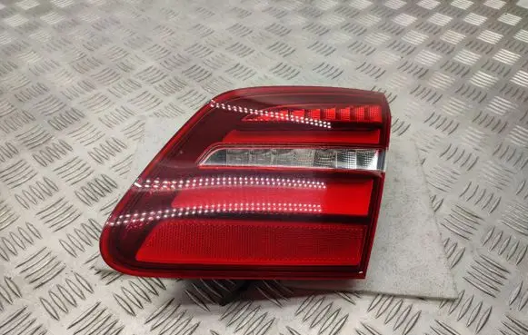 Mercedes-Benz B W246 W242 Tailgate rear/tail lights A2469069200
