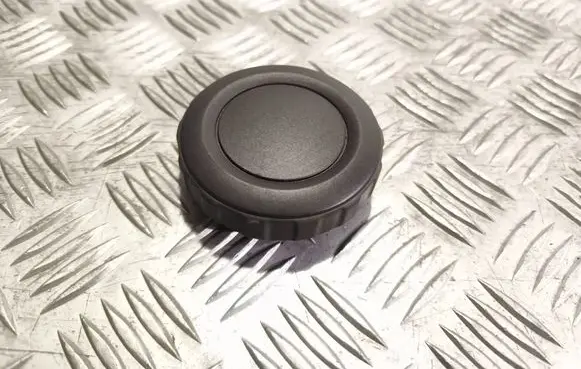 Volkswagen PASSAT B7 Seat adjustment knob 8K0881671