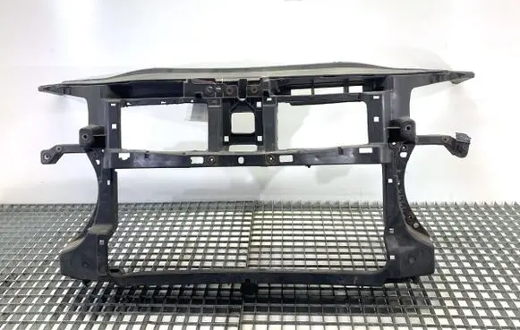 Volkswagen PASSAT CC Front bodywork piece