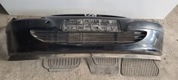 Peugeot 307 Front bumper 9643067477