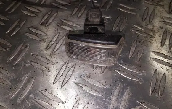Volvo S40, V40 Front fender indicator light