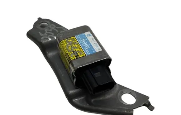 Lexus RX 330 - 350 - 400H Airbag deployment crash/impact sensor 8983348020 182900173L