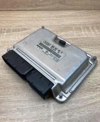Audi A4 S4 B6 8E 8H Engine control unit/module ECU 8E0907401Q 0281011135