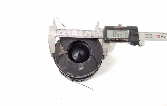 Mercedes-Benz S W220 Piston with connecting rod 