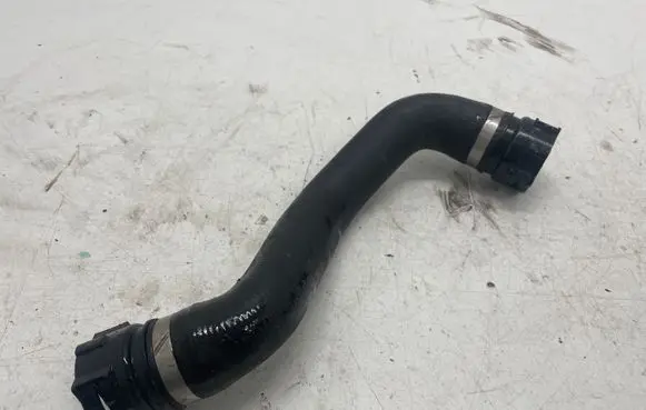 BMW 2 F22 F23 Engine coolant pipe/hose 8514051