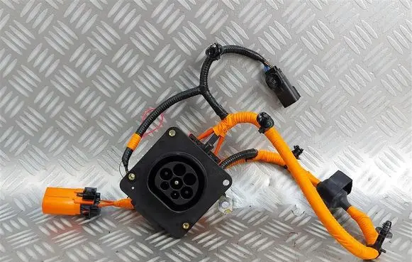 Ford Kuga III Electric car charge socket LX6814B308CG