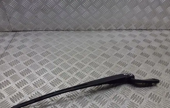 Audi A6 S6 C5 4B Front wiper blade arm 4B1955407D