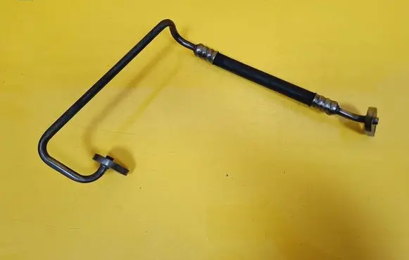 Volvo S70 V70 V70 XC Air conditioning (A/C) pipe/hose 9132753