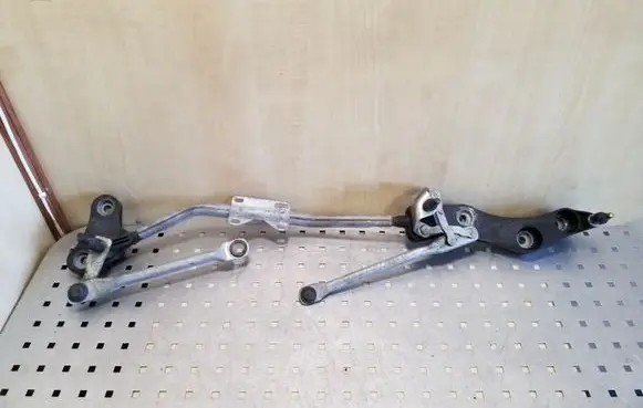BMW 5 E60 E61 Front wiper linkage 7179433