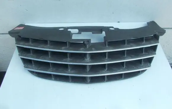 Chrysler Sebring (ST-22 - JR) Front bumper upper radiator grill atrapaSebring