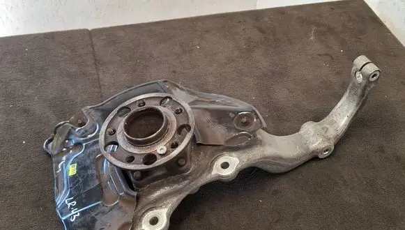Mercedes-Benz S W222 Front wheel hub A2224210920 2221901