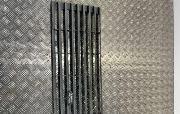 Land Rover Defender Front grill